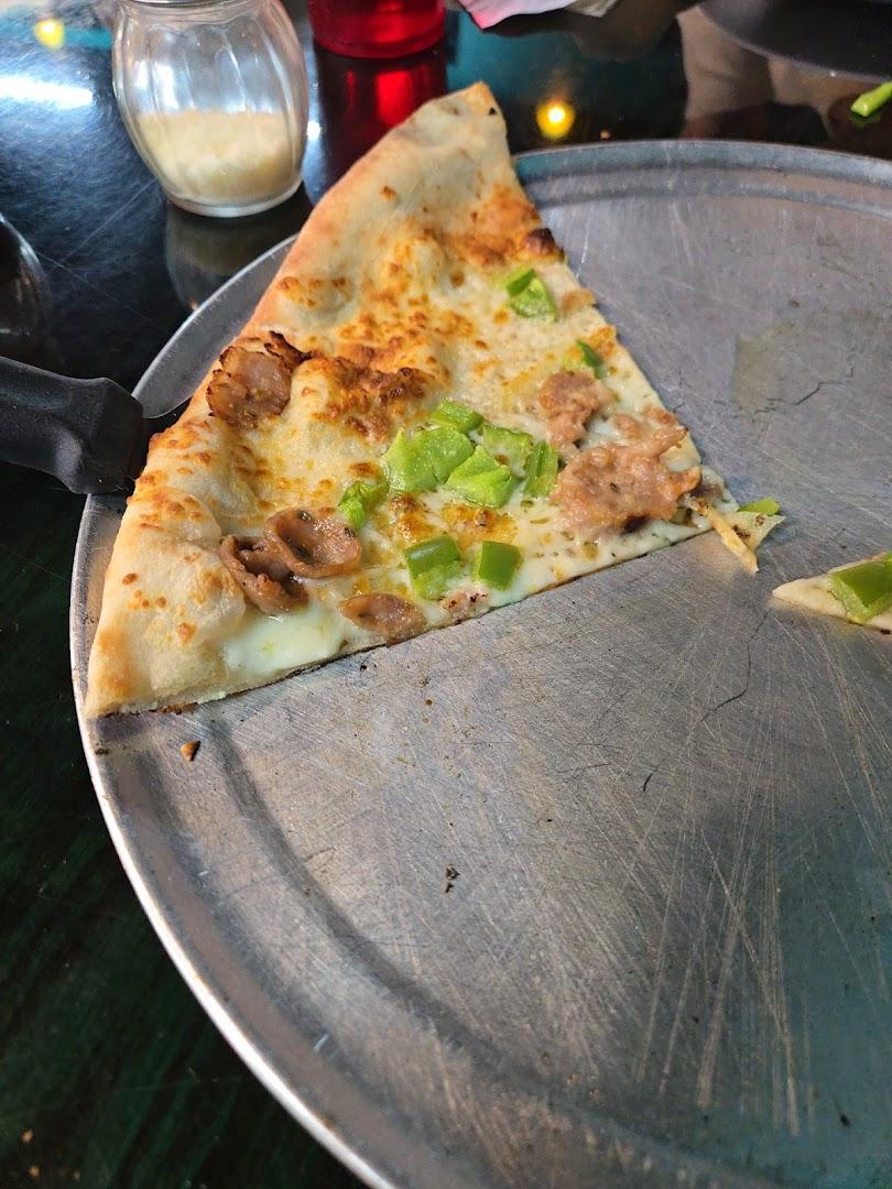 Gio's Pizzeria